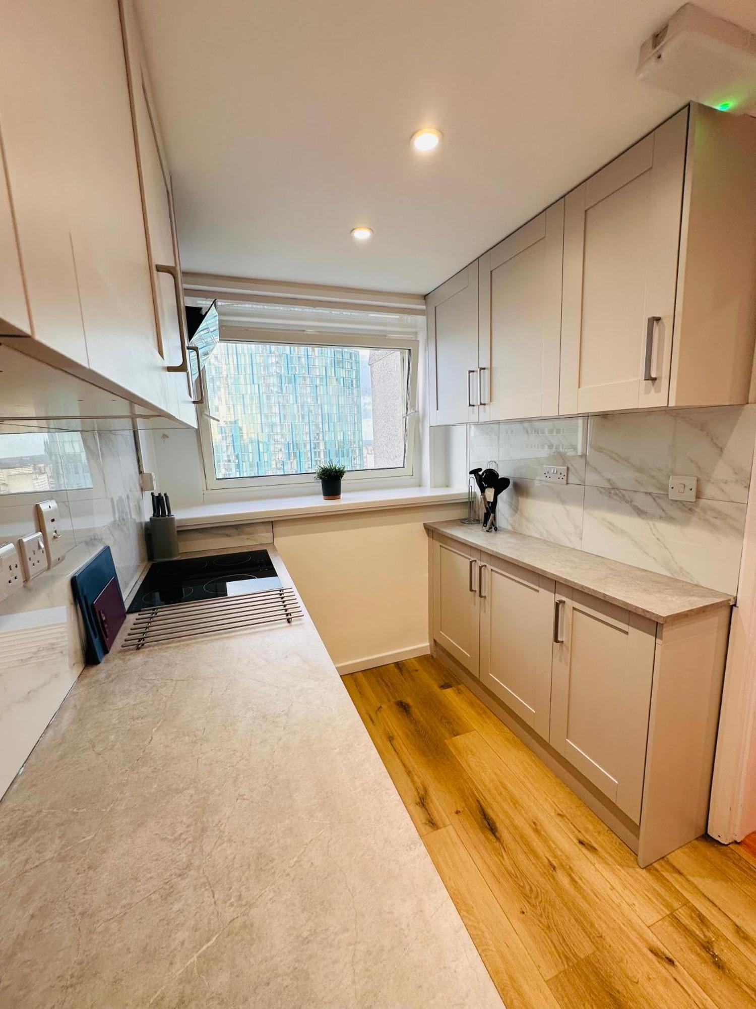 B - Newley Renovated Private Self-Contained Room In A Shared Apartment In Birmingham City Centre Eksteriør bilde